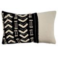 Saro Lifestyle SARO 9614.BW1220BC 12 x 20 in. Oblong Throw Pillow Cover with Black & White Embroidered & Embellished Design 9614.BW1220BC